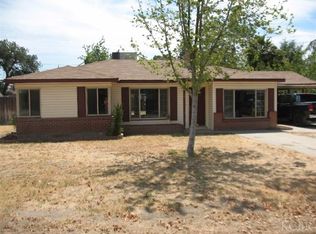 1721 McKinley Ave, Hanford, CA 93230