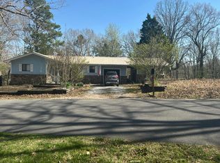 615 N Ridgeview Dr, Mountain View, AR 72560