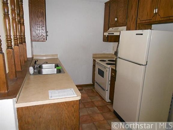 4th image of 8689 Maplebrook Pkwy N
