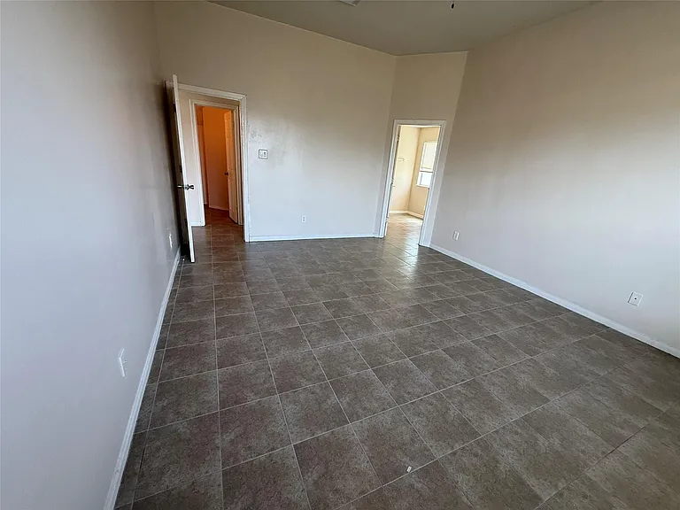 2226 Dawn Shadow Way — Photo 8