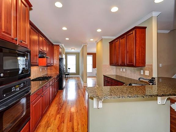 2nd image of 3032 Gaston Cir SE #3032