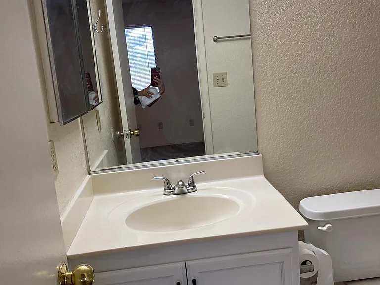 1200 N Buffalo Dr — Photo 21