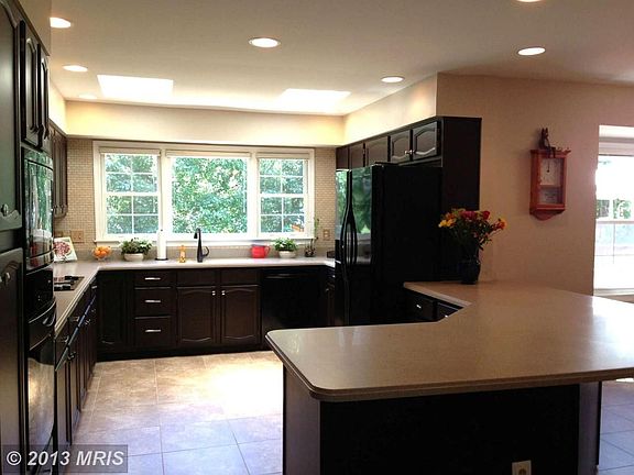 5th image of 43455 Thistlewood Ct