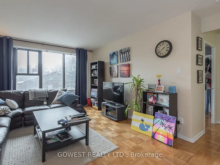205 Keele St #206 — Photo 8