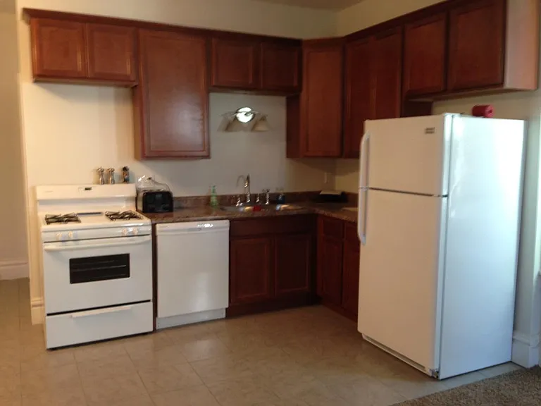 plenty of cabinets/counter space