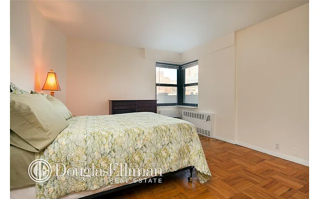 Sold by Douglas Elliman | media 7