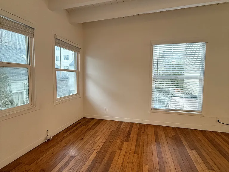 1552 Great Hwy #45 — Photo 5