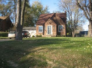 3570 Lincolnshire Rd, Waterford, MI 48328