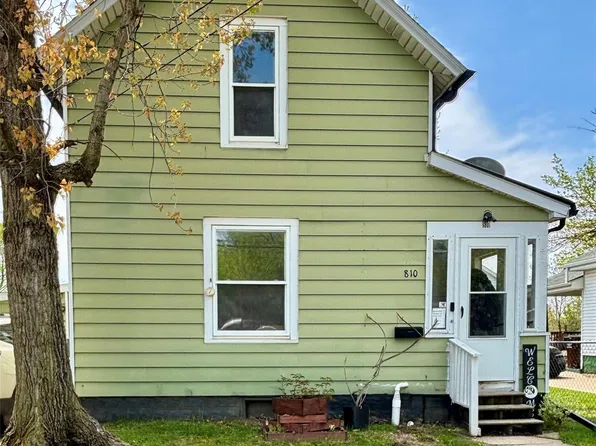 810 E Beecher St, Adrian, MI 49221