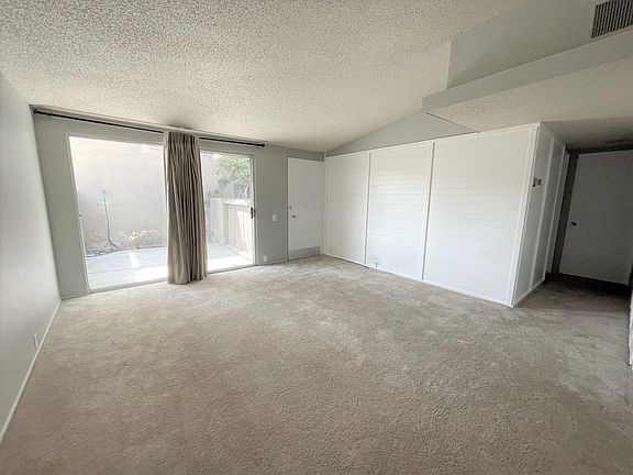 3rd image of 45900 Ocotillo Dr APT 3