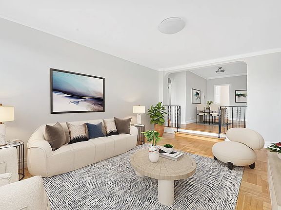 3rd image of 25 Chittenden Ave APT 2B