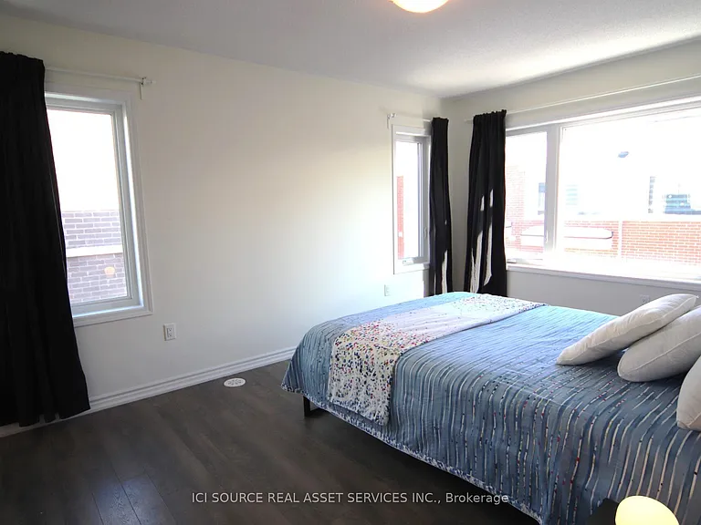 250 Lagerfeld Dr #16 — Photo 6