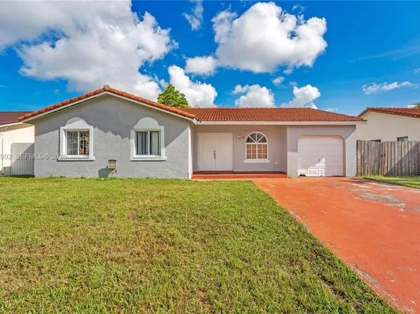 15421 SW 177th Ter, Miami, FL 33187