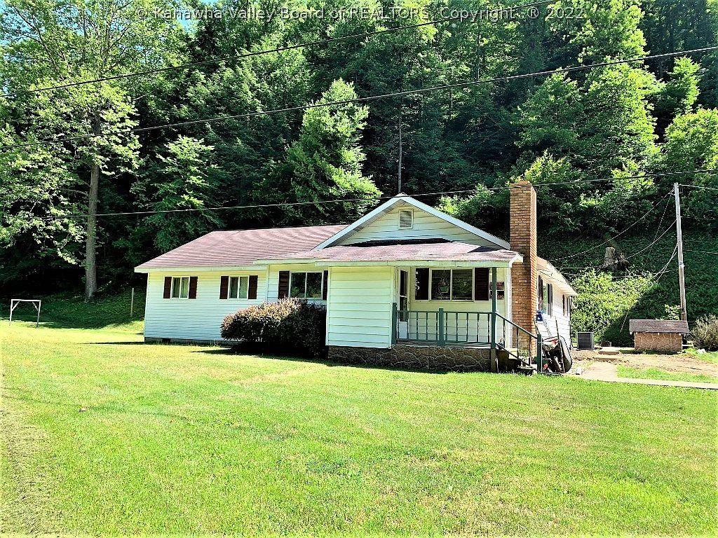 238 Grassy Fork Rd, Lizemores, WV 25125 | Zillow