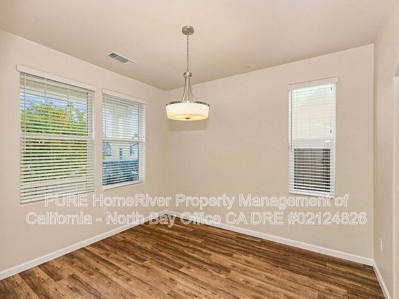 5th image of 1665 Hopper Ave
