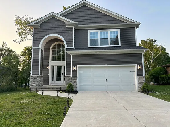 4885 Hartley Dr, Lyndhurst, OH 44124