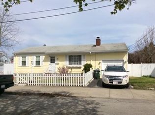 27 Burke St, Fall River, MA 02720