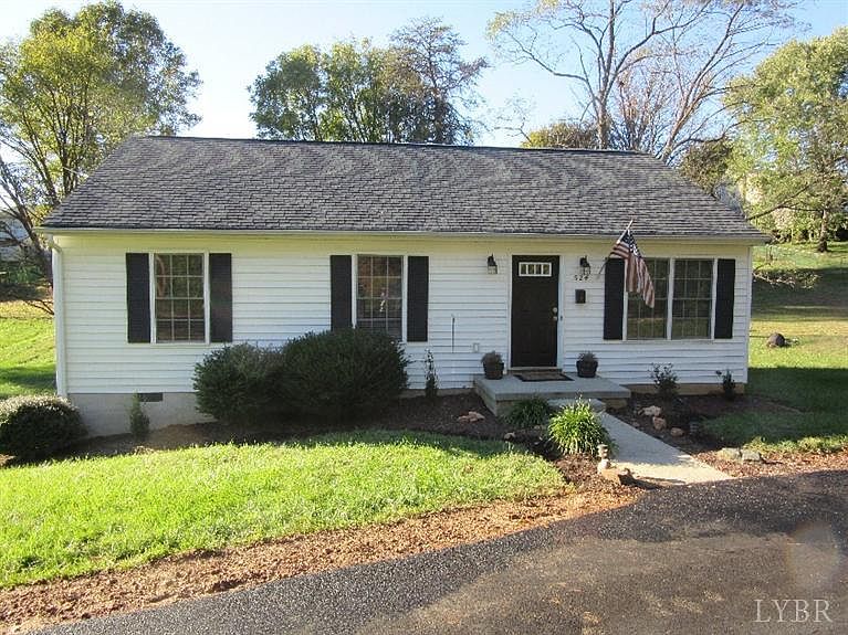 1st image of 524 Edgar St