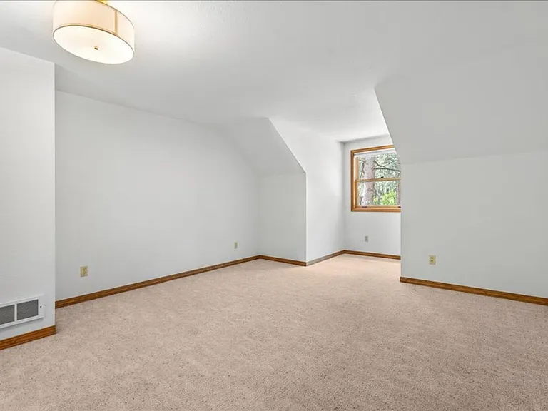 20380 Big Bear Ct — Photo 35