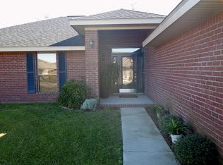 1888 Bay Pine Cir, Gulf Breeze, FL 32563