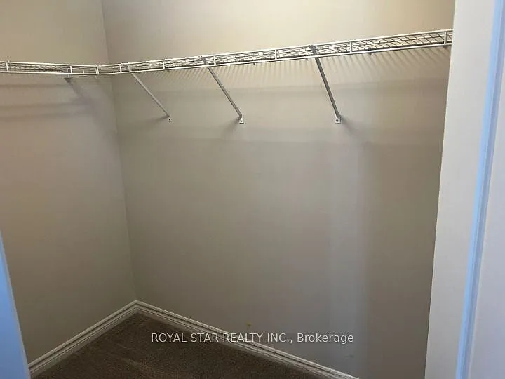 2529 Meadowlands Way #32 — Photo 12