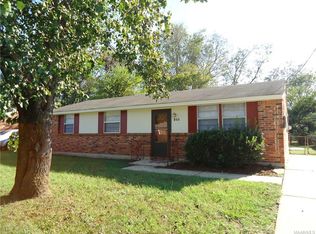 211 Gardenia Ct, Prattville, AL 36067