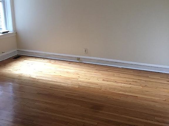 4th image of 8130 S Maryland Ave #3
