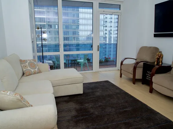 22 North 6th Street image 1 of 12