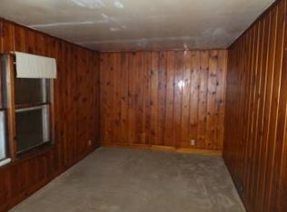 820 19th St APT 3, Rock Island, IL