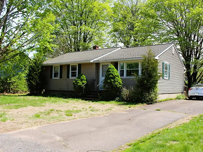 44 Baker Ave — Photo 1
