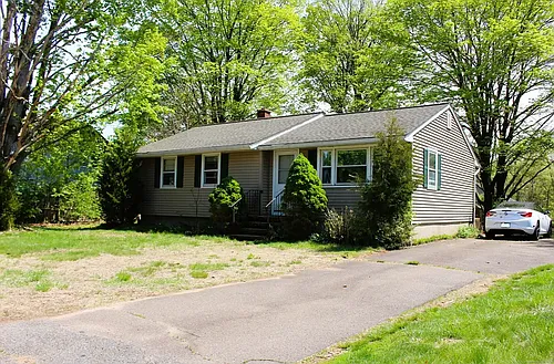 44 Baker Ave Photo 1
