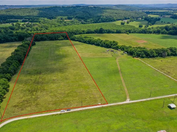 19531 Lake Sequoyah Rd, Fayetteville, AR 72701