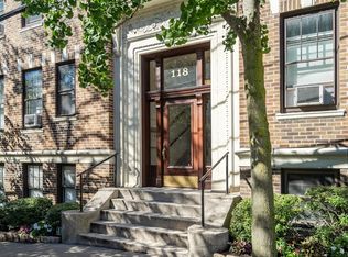 118 Saint Paul St APT 4, Brookline, MA 02446