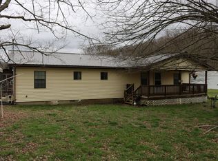 1531 Jones Hollow Rd, Lobelville, TN 37097