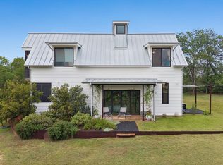 534 Old McDade Rd, Elgin, TX 78621