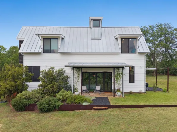 534 Old McDade Rd, Elgin, TX 78621