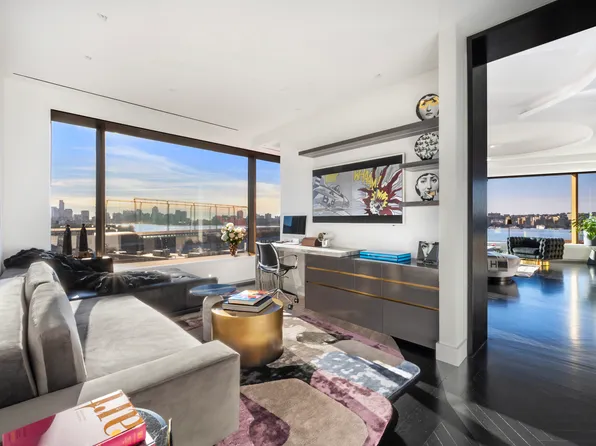 551 West 21st Street image 7 of 21