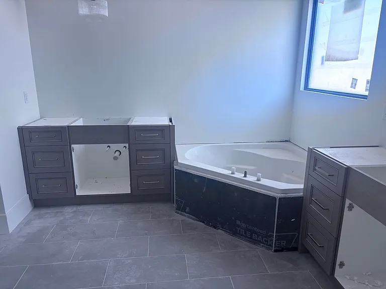 3060 S 2170 E — Photo 16