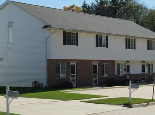 405 N Linn St, Anamosa, IA 52205