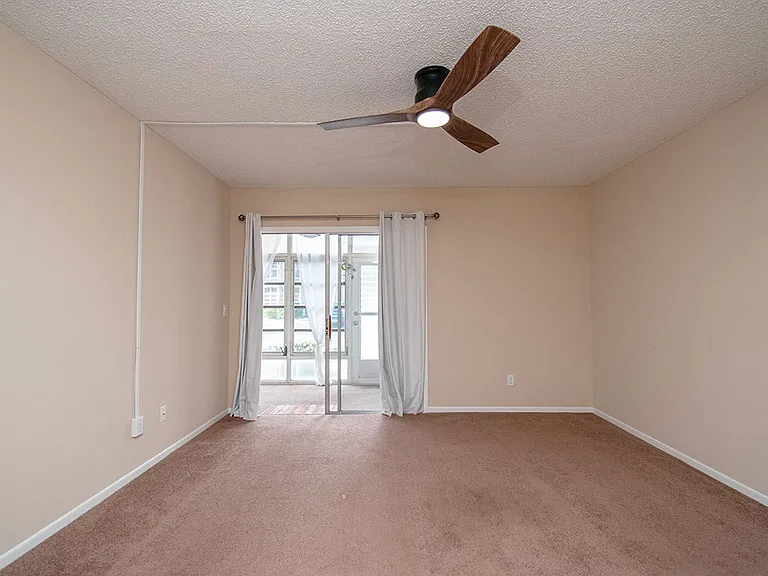 28 Vista Gardens Trl #102 — Photo 20