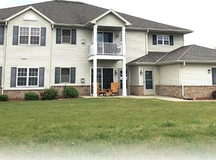 7124 Parkstone Ter, Racine, WI 53406