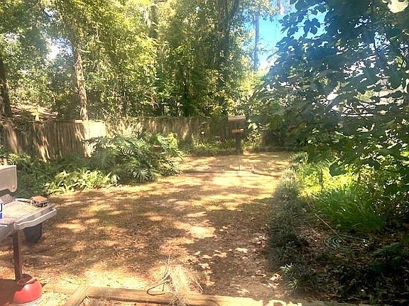 5th image of 2044 Gardenbrook Ln