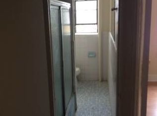 548 E 2nd St, Brooklyn, NY 11218