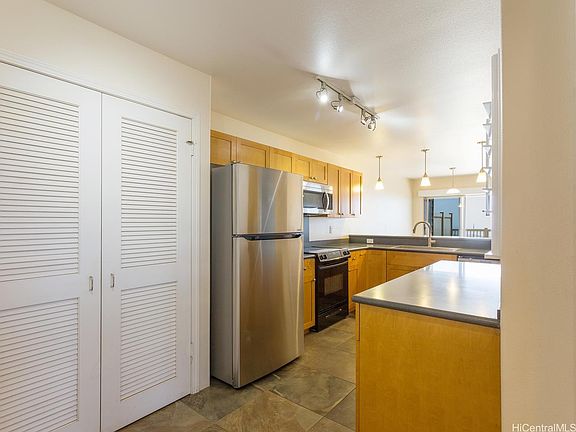 4th image of 92-7151 Elele St APT 1401