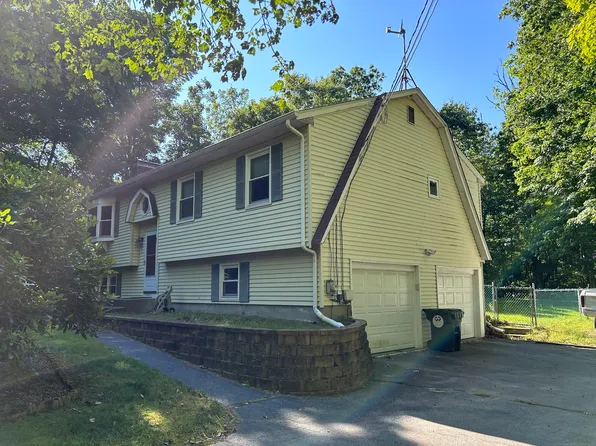 59 Norwich Salem Turnpike, Montville, CT 06370