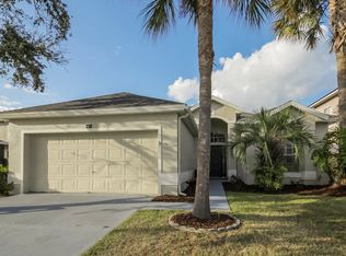 738 Lake Biscayne Way, Orlando, FL 32824