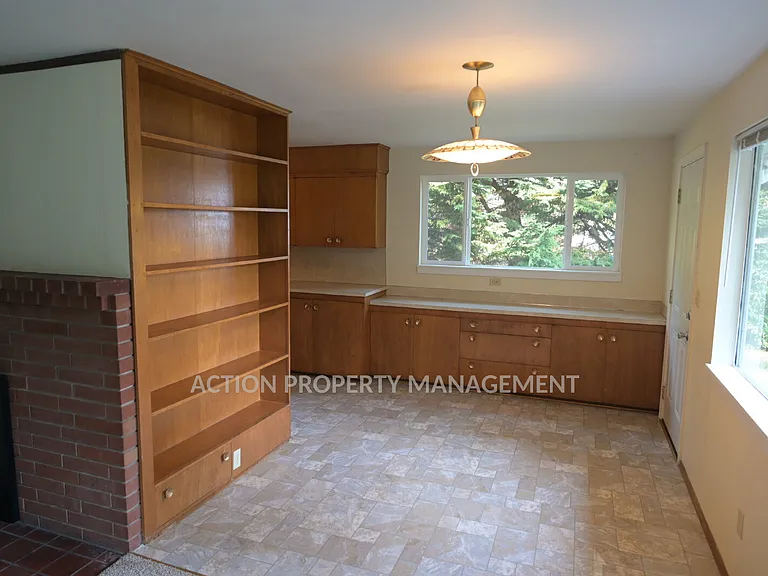 252 Schindler Rd — Photo 8