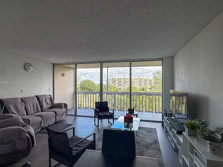 7051 Environ Blvd #436 — Photo 6