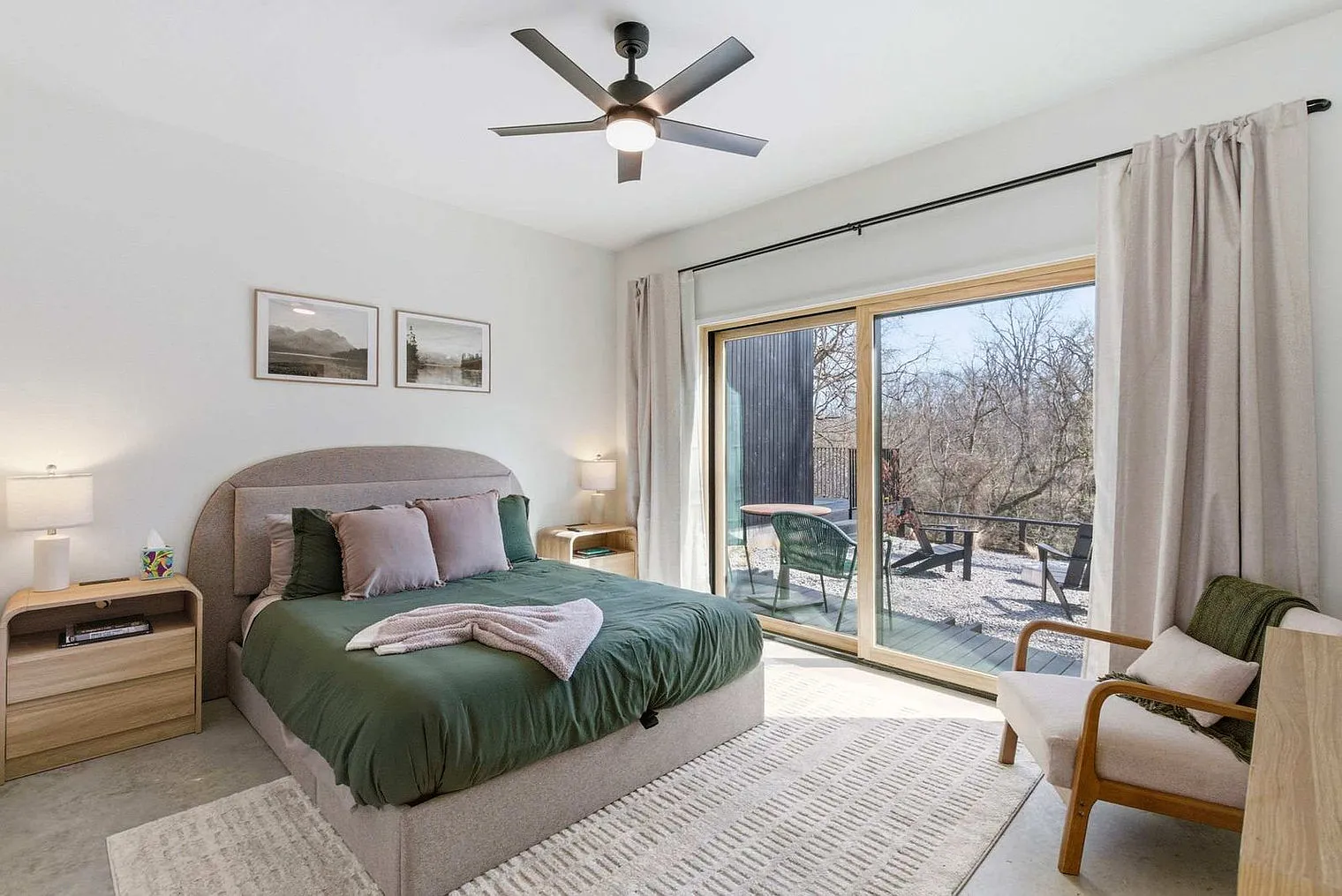 1 bed, 1.0 bath, $4,002 — Photo 1