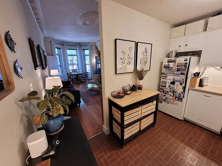 30 Holyoke St #2 — Photo 5